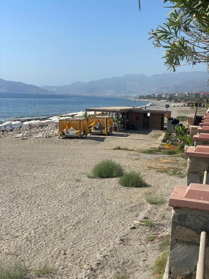 2+1 Dubleks Denize 100 Mt Alanya